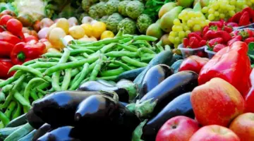 أسعار الخضروات والفاكهة في سوق العبور اليوم الجمعة