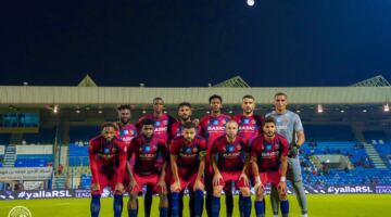 الدوري السعودي | ضمك يتقدم على الفيحاء بهدف نظيف في الشوط الأول
                                                
                                                
                                                    15/05/2026 08:08 م
                                                
                                                
                                                    انتهت أحداث الشوط الأول من مواجهة فريقي ضمك والفيحاء بتقدم ضمك بنتيجة 1-0، على ملعب مدينة