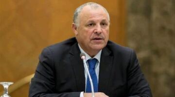 المهندس هاني أبوريدة يهنئ رابطة الأندية بختام دوري "نايل"
                                                
                                                
                                                    21/05/2026 04:55 م
                                                
                                                
                                                    يتقدم المهندس هاني أبوريدة، رئيس الاتحاد المصري لكرة القدم، وأعضاء مجلس الإدارة والأمين