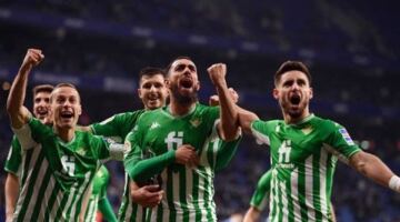بعد 21 عامًا من الانتظار.. ريال بيتيس يعود إلى دوري أبطال أوروبا
  منذ أقل من دقيقتين