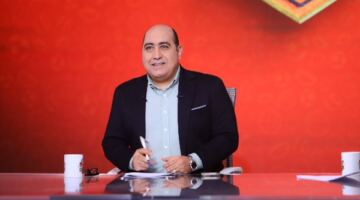 بعد وداع ليفربول.. مهيب عبد الهادي يطرح سؤالا بشأن محمد صلاح
                                                
                                                
                                                    25/05/2026 03:27 ص
                                                
                                                
                                                    طرح الإعلامي مهيب عبد الهادي سؤالا للجماهير  بعد أن ودع النجم المصري محمد صلاح ملعب “أنفيلد” بقميص الريدز للمرة الأخيرة، بعد مسيرة حافلة امتدت لسنوات حفر خلالها اسمه بأحرف من ذهب في سجلات النادي الإنج