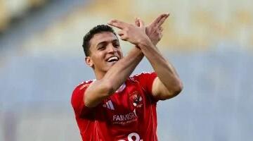تضاؤل فرص بقاء ياسين مرعى مع الأهلى فى الموسم الجديد