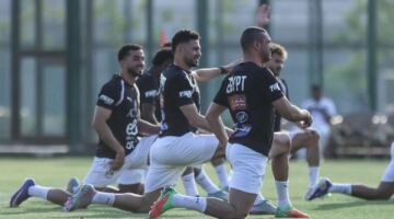 لقطات من تدريبات منتخب مصر استعدادًا لودية روسيا | شاهد
                                                
                                                
                                                    27/05/2026 12:38 ص
                                                
                                                
                                                    يستعد منتخب مصر الأول لكرة القدم لخوض أولى مبارياته الودية ضمن برنامج الإعداد لبطولة كأس العالم 2026