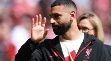 محمد صلاح "ورقة الحسم" في انتخابات فنربخشة.. صراع رئاسة النادي التركي يشتعل
  منذ ساعتين