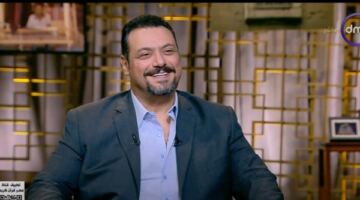 مستغرب.. مراد مكرم يعلق على مشاركة 7 لاعبين من الأهلي في ودية روسيا
                                                
                                                
                                                    29/05/2026 09:00 ص
                                                
                                                
                                                    علق الفنان مراد مكرم، على تشكيل المنتخب الوطني، أمام روسيا في الودية التي جمعتهم بالأمس