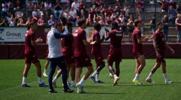 نادي تورينو للبيع وصناديق المال تترقب صفقة الـ200 مليون يورو
  منذ 13 دقيقة
