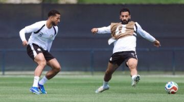 انسى خطأ البرازيل.. حسام حسن يدعم مهند لاشين قبل المونديال
                                                
                                                
                                                    09/06/2026 02:42 ص
                                                
                                                
                                                    قال الإعلامي خالد الغندور إن حسام حسن، المدير الفني لمنتخب مصر، تحدث مع مهند لاشين عقب مواجهة البرازيل الودية، بعد المستوى الذي ظهر عليه اللاعب خلال المباراة.