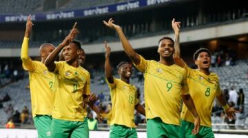 3 نجوم سوبر.. أوراق رابحة في جنوب إفريقيا أمام المكسيك
                                                
                                                
                                                    11/06/2026 01:06 م
                                                
                                                
                                                    يستعد منتخب جنوب إفريقيا لخوض مباراة افتتاح بطولة كأس العالم 2026 أمام المكسيك اليوم في الجولة الأولى من دور المجموعات.