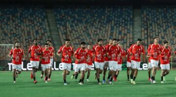 أحمد جلال: أبو ريدة تدخل لحصول مدرب أحمال منتخب مصر على تأشيرة دخول أمريكا
                                                
                                                
                                                    04/06/2026 02:33 ص
                                                
                                                
                                                    علّق الناقد الرياضي أحمد جلال على الضجة المثارة بشأن مسألة سفر الصحفيين ضمن بعثة منتخب ..