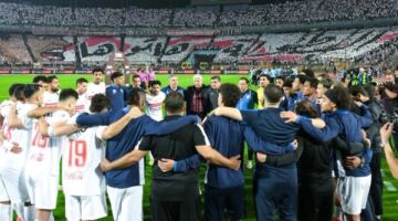 أمير هشام: الزمالك سيشارك بدوري أبطال إفريقيا.. وحل أزمة القيد صعب
                                                
                                                
                                                    13/06/2026 05:05 ص
                                                
                                                
                                                    أكد الإعلامي أمير هشام، أن رفع إيقاف قيد نادي الزمالك سيكون صعبا للغاية، والنادي لازال عاجزًا عن تدبير الـ900 ألف دولار الخاصة بمستحقات عبدالحميد معالي، مشيرًا