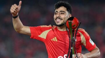 الأهلي يميل للتعاقد مع أكرم توفيق.. ناقد رياضي يكشف التفاصيل
                                                
                                                
                                                    08/06/2026 08:42 م
                                                
                                                
                                                    كشف الناقد الرياضي أحمد جلال عبر حسابه الشخصي بموقع التواصل الإجتماعي فيسبوك.