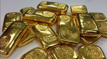 الذهب بمصر يسجل أكبر تراجع أسبوعي وعيار 21 يفقد 300 جنيه