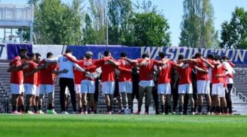 الفيفا يعلن تخطي الحضور الجماهيري لأكثر من مليون مشجع في أول 16 مباراة بكأس العالم
                                                
                                                
                                                    16/06/2026 05:22 م
                                                
                                                
                                                    أعلن الاتحاد الدولي لكرة القدم “الفيفا ”عن تخطي الحضور الجماهيري في كأس العالم 2026 لأكثر من مليون مشجع في أول 16 مباراة فقط