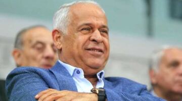 فرج عامر يكشف مفاجأة عن عودة هذا اللاعب للأهلي
                                                
                                                
                                                    10/06/2026 12:09 ص
                                                
                                                
                                                    كشف المهندس فرج عامر، عن موقف النادي الأهلي من عودة اللاعب أكرم توفيق