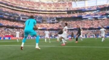 فرصة ذهبية لمنتخب مصر.. تعادل سلبي بين إيران وبلجيكا بكأس العالم
                                                
                                                
                                                    22/06/2026 12:17 ص
                                                
                                                
                                                    سيطر التعادل السلبي على أحداث مباراة منتخبي بلجيكا وإيران في اللقاء……………………….