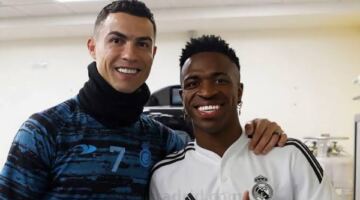 فينيسيوس: لهذا السبب رونالدو هو الأعظم في التاريخ.. لاعب لن يتكرر
                                                
                                                
                                                    26/06/2026 05:36 م
                                                
                                                
                                                    أكد البرازيلي فينيسيوس جونيور أن اختياره لـ كريستيانو رونالدو كأفضل لاعب في تاريخ كرة القدم لا يعتمد على الموهبة فقط، بل على مسيرته الكاملة وما حققه من نجاحات….
