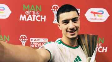 كلمة "إن شاء الله" تثير أزمة بين منتخب الجزائر والأرجنتين في المونديال
                                                
                                                
                                                    11/06/2026 01:30 م
                                                
                                                
                                                    أثار نجم الجزائر إبراهيم مازة الجدل في الأرجنتين بعد تصريحاته عن الفوز على ليونيل ميسي في المباراة المرتقبة بينهم في بطولة كأس العالم 2026.