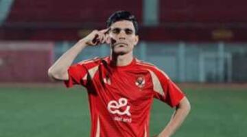 مصدر بالأهلي ينفي شائعات رحيل أشرف بن شرقي بطلب من عموتة
                                                
                                                
                                                    17/06/2026 10:23 ص
                                                
                                                
                                                    كشف أحمد حسن عن نفي مصدر داخل النادي الأهلي للأنباء التي ترددت بشأن اقتراب رحيل أشرف بن شرقي خلال الفترة المقبلة، مؤكدًا أن اللاعب مستمر ضمن صفوف الفريق بشكل طبيعي.