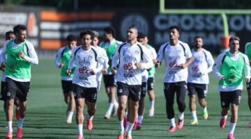 مصر وبلجيكا.. التاريخ ينحاز للفراعنة قبل مواجهة كأس العالم 2026
                                                
                                                
                                                    04/06/2026 01:42 م
                                                
                                                
                                                    يترقب عشاق الكرة المصرية المواجهة المرتقبة التي تجمع منتخب مصر بنظيره البلجيكي يوم 15 يونيو الجاري ضمن منافسات الجولة الأولى من دور المجموعات ببطولة كأس العالم