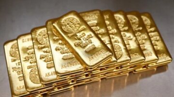 تحركات مفاجئة في أسعار سبائك الذهب بعد التراجع الملحوظ بختام تعاملات الجمعة
