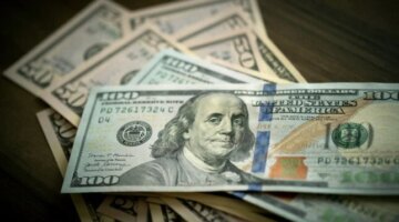 تداعيات القفزة الجديدة للدولار على استقرار التعاملات داخل البنوك المحلية اليوم