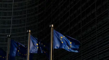 توقعات برفع الفائدة الأوروبية في سبتمبر.. شبح حرب إيران يطارد أوروبا