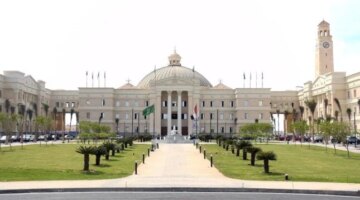 جامعة القاهرة الأهلية تفتح باب القبول وتحدد 10 أيام لاستقبال طلبات الالتحاق
