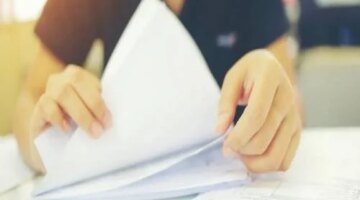 طرق استخراج وثيقة كعب العمل إلكترونياً واستلامها عبر البريد في خطوات بسيطة