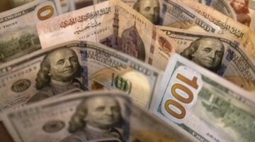 قبل أن تحول أموالك.. اعرف سعر الدولار اليوم مقابل الجنيه المصري بكام