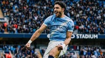 مواجهات مرتقبة تنتظر عمر مرموش ضد مانشستر سيتي في الدوري الإنجليزي الممتاز