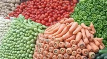 تباين ملحوظ في أسعار الخضروات بأسواق سوهاج وسط استقرار نسبي في تكاليف الطماطم والبصل