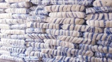 تراجع أسعار السلع الغذائية الأساسية في أسواق سوهاج بنسب متفاوتة وسط إقبال المواطنين
