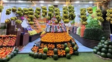 تفاوت أسعار الفاكهة في أسواق مطروح اليوم وسط إقبال كبير على البطيخ