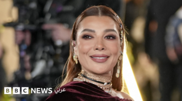 أصالة نصري تثير جدلاً واسعاً في دمشق عقب عودتها بعد غياب طويل