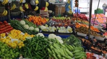 تباين أسعار الخضراوات والفاكهة في أسواق أسوان اليوم بأسواق المحافظة الرئيسية
