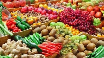 تغيرات جديدة في أسعار الخضروات والفاكهة بالأسواق المحلية خلال تعاملات اليوم الاثنين
